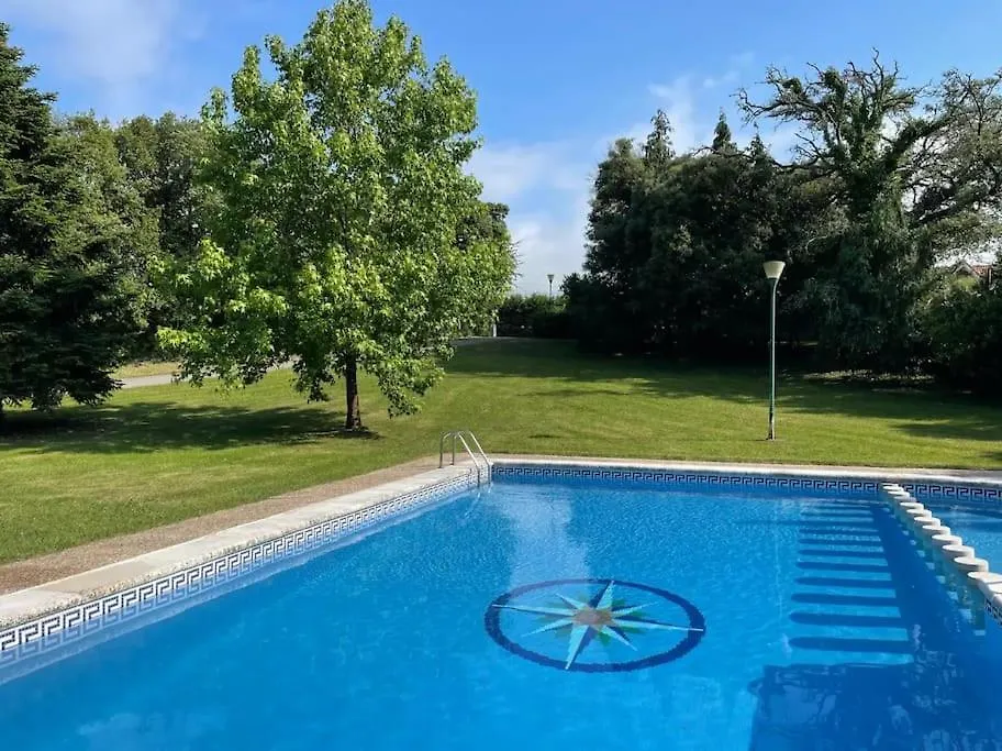 Nyaraló La Hondonada. Villa Somo