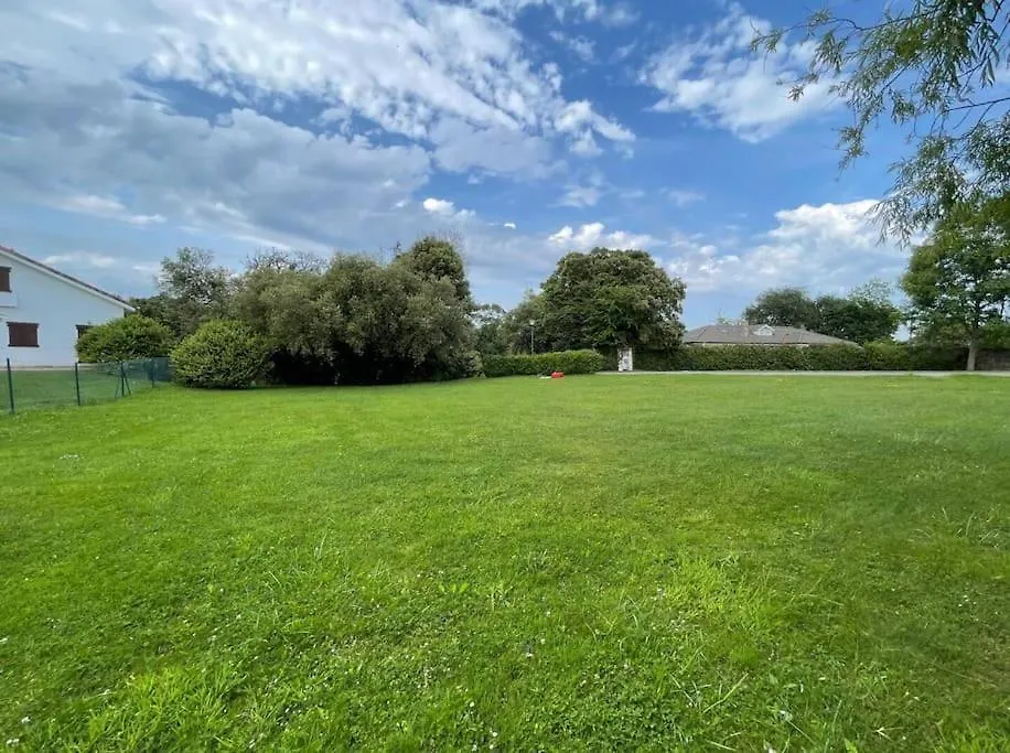 Nyaraló La Hondonada. Villa Somo
